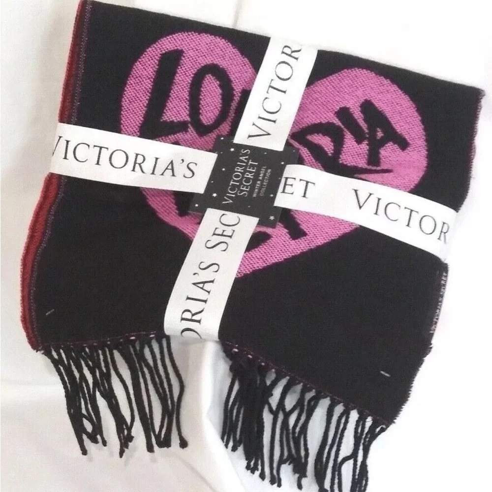 Victoria's Secret Black‎ and Pink Heart Scarf with Fringe - 6087